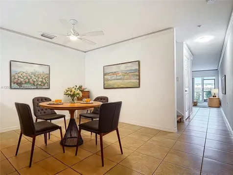 9101 Gervais Naples FL 34120