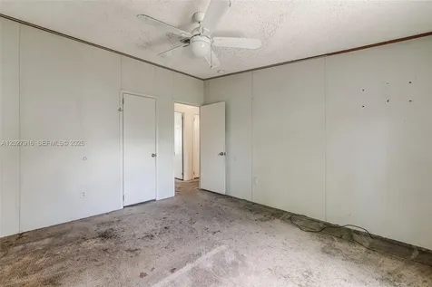 19800 SW 180 Avenue #524 Miami FL 33187