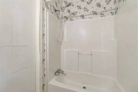 19800 SW 180 Avenue #524 Miami FL 33187