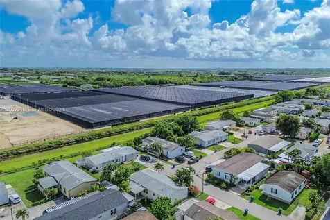 19800 SW 180 Avenue #524 Miami FL 33187