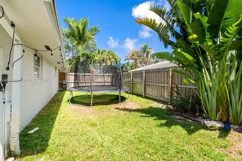 8101 W Lake Drive Lake Clarke Shores FL 33406