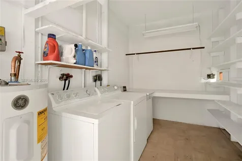 6980 SW 104th Street Pinecrest FL 33156