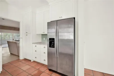 6980 SW 104th Street Pinecrest FL 33156