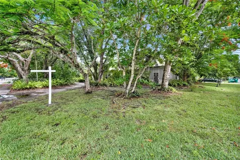 6980 SW 104th Street Pinecrest FL 33156