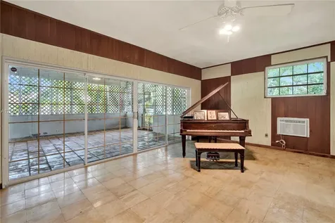 6980 SW 104th Street Pinecrest FL 33156