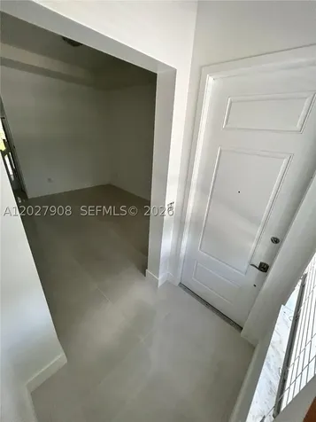 Miami FL 33187