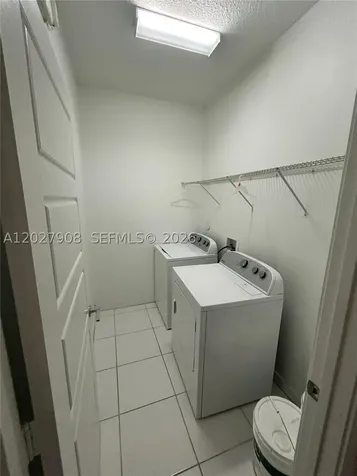Miami FL 33187