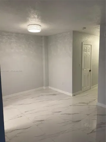 1030 9th Street Miami Beach FL 33139