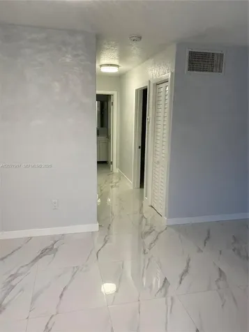 1030 9th Street Miami Beach FL 33139