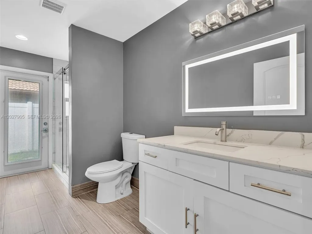 11690 Island Lakes Lane Boca Raton FL 33498