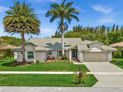 11690 Island Lakes Lane Boca Raton FL 33498