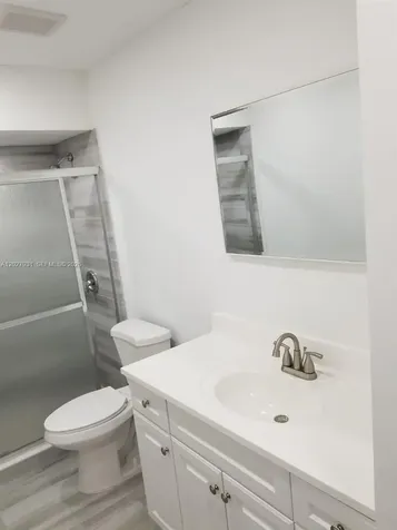 2990 NE 16th Avenue Oakland Park FL 33334