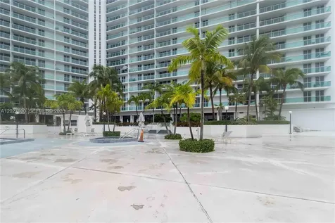 100 Bayview Drive Sunny Isles Beach FL 33160