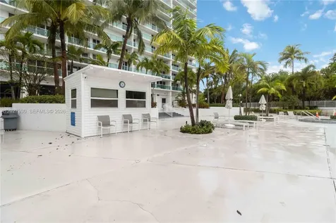 100 Bayview Drive Sunny Isles Beach FL 33160