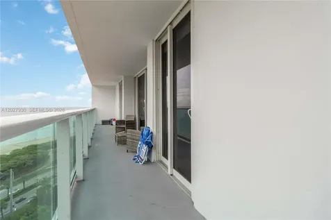 100 Bayview Drive Sunny Isles Beach FL 33160