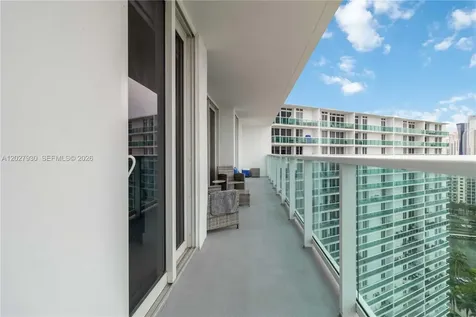 100 Bayview Drive Sunny Isles Beach FL 33160