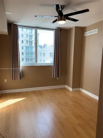 Hallandale Beach FL 33009