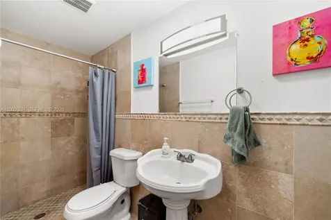 1895 NW 175th Street Miami Gardens FL 33056
