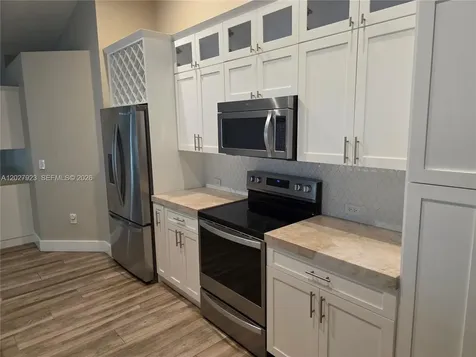 701 SW 93rd Avenue Pembroke Pines FL 33025