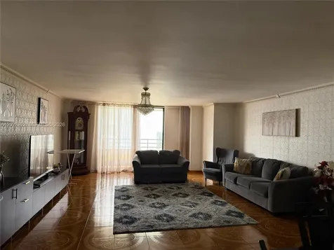 2500 Parkview Drive Hallandale Beach FL 33009