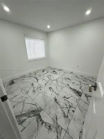 680 NW 124th Place Miami FL 33182