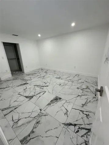 680 NW 124th Place Miami FL 33182