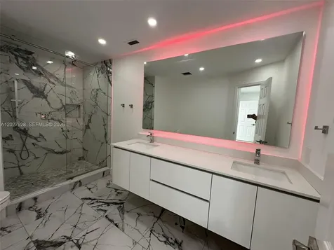 680 NW 124th Place Miami FL 33182