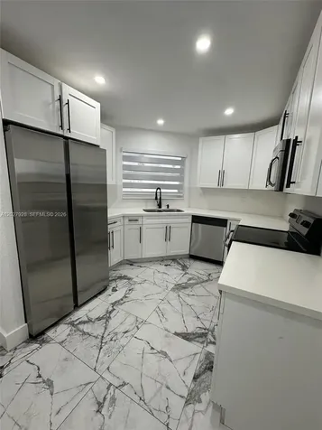 680 NW 124th Place Miami FL 33182