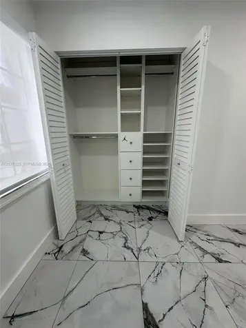 680 NW 124th Place Miami FL 33182