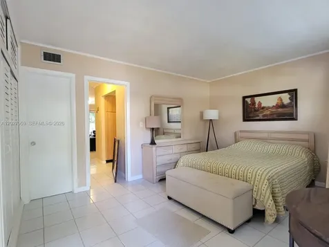 815 Middle River Drive Fort Lauderdale FL 33304