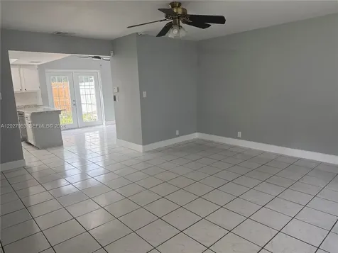 7926 Kimberly Boulevard North Lauderdale FL 33068
