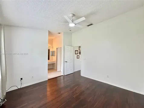 20807 NW 1st Street Pembroke Pines FL 33029