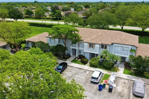 20807 NW 1st Street Pembroke Pines FL 33029