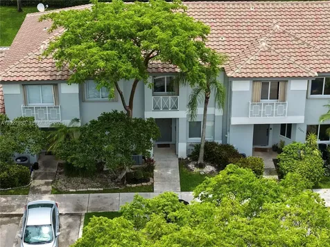 20807 NW 1st Street Pembroke Pines FL 33029