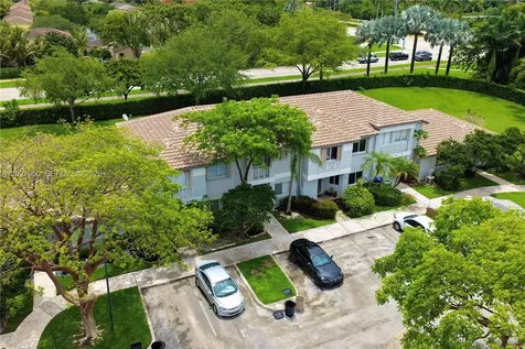 20807 NW 1st Street Pembroke Pines FL 33029