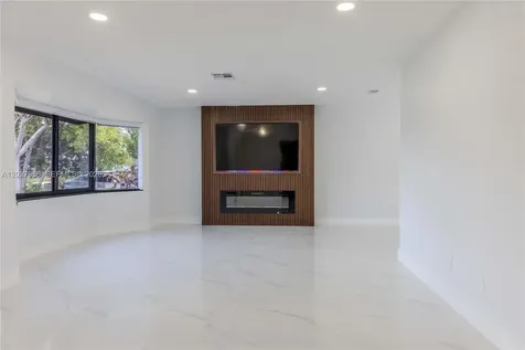 1648 Coral Point Drive Cape Coral FL 33990