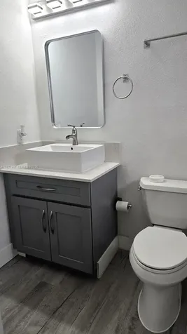 4952 NW 21st Avenue Miami FL 33142