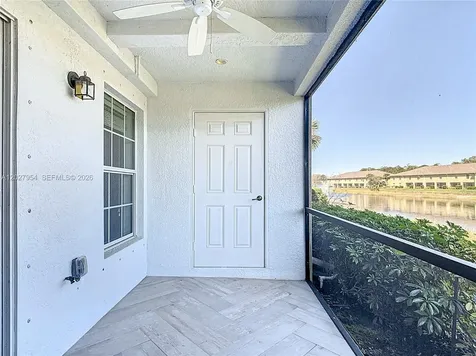 9101 Gervais Circle Naples FL 34120