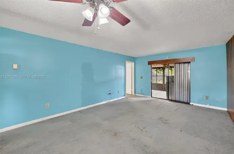 1427 Towhee Street Homestead FL 33035