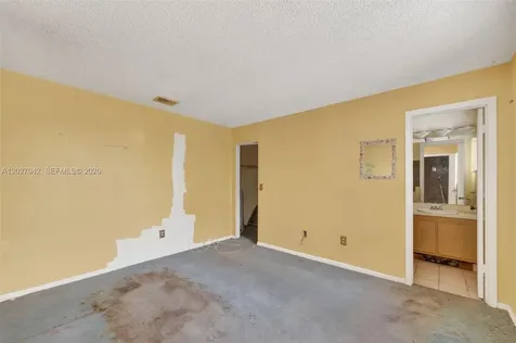 1427 Towhee Street Homestead FL 33035