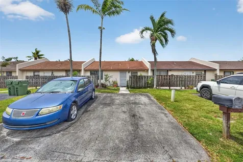 1427 Towhee Street Homestead FL 33035