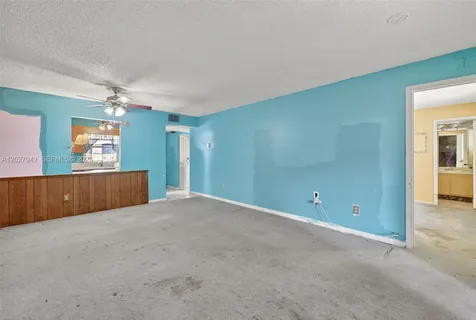1427 Towhee Street Homestead FL 33035