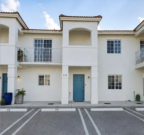 634 SW 2nd Place Florida City FL 33034