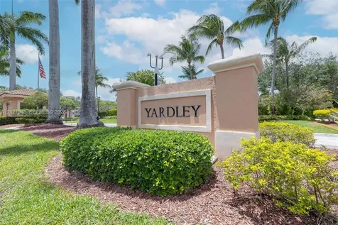 7715 Yardley Drive Tamarac FL 33321