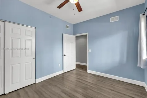 7715 Yardley Drive Tamarac FL 33321