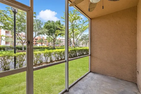 7715 Yardley Drive Tamarac FL 33321