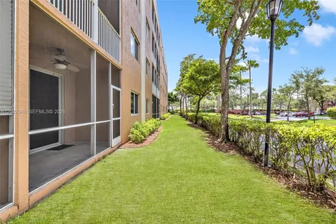 7715 Yardley Drive Tamarac FL 33321