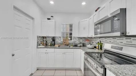 242 SW 15th Avenue Miami FL 33135