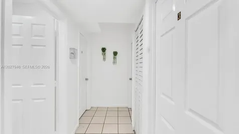 242 SW 15th Avenue Miami FL 33135