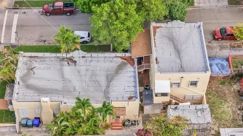 242 SW 15th Avenue Miami FL 33135